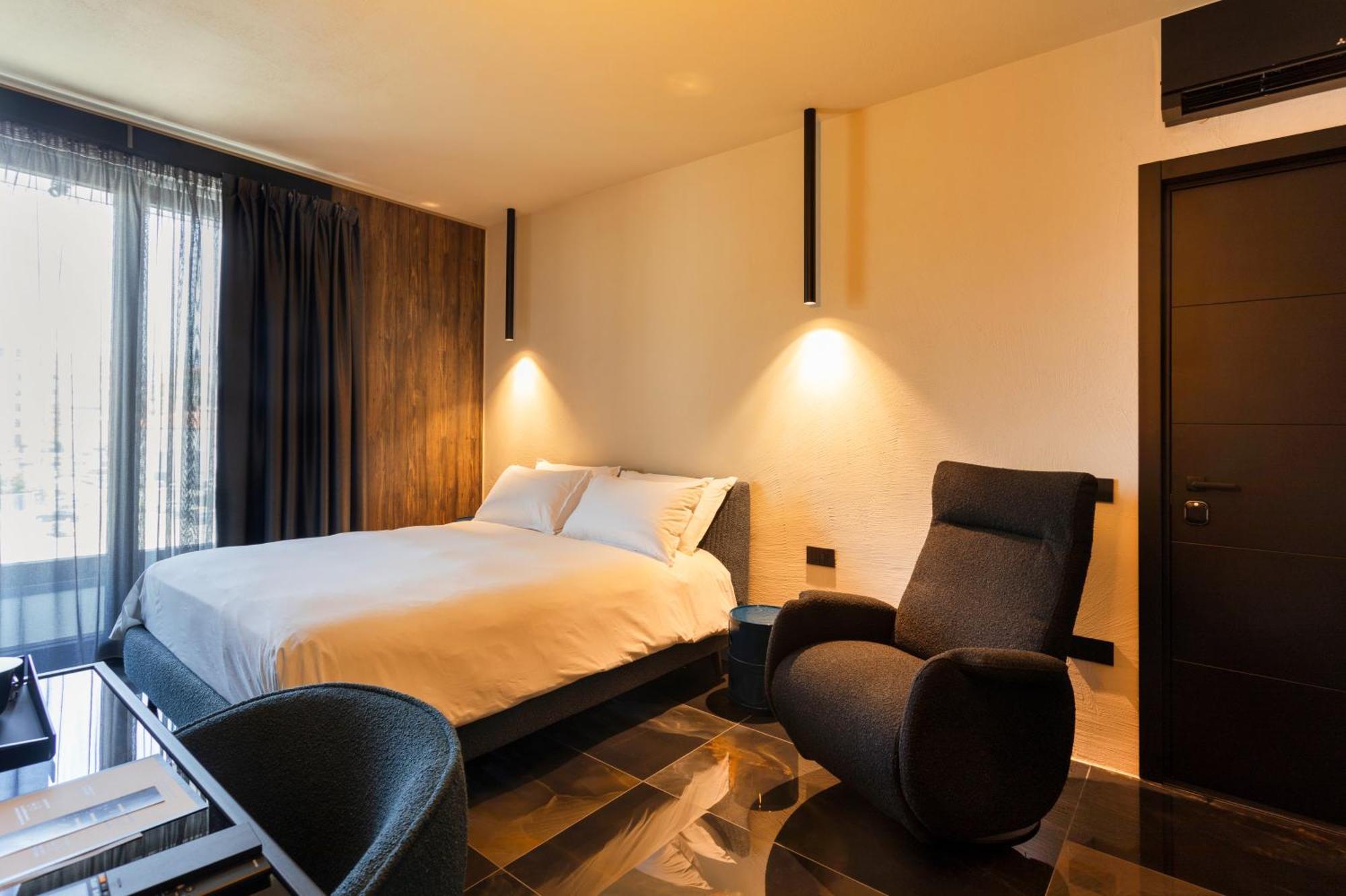 Etrus - Boutique Room & Rooftop ปอนเตกัญญาโน ภายนอก รูปภาพ