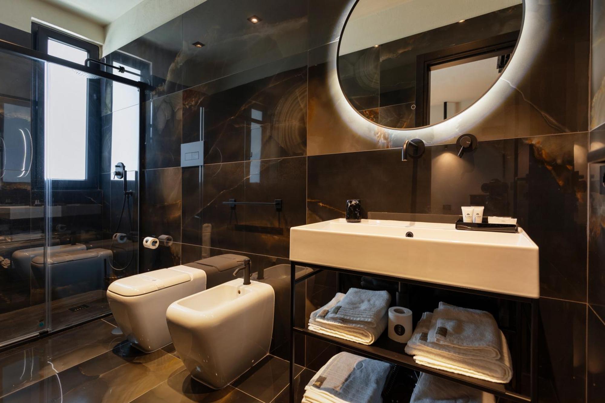 Etrus - Boutique Room & Rooftop ปอนเตกัญญาโน ภายนอก รูปภาพ